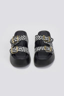 Σανδάλια flatforms με print Estil - Μαύρο - thefashionproject.gr - Estil