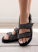 Σανδάλια flatforms με στρας ONLY 15319594 - Μαύρο - thefashionproject.gr - ONLY