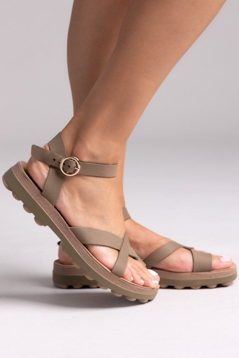 Σανδάλια flatforms nubuck RIVER FANTASY SANTALS - Τάουπε - thefashionproject.gr - FANTASY SANDALS