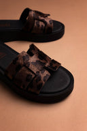 Σανδάλια flatforms ponyskin Estil - Καφέ - thefashionproject.gr - Estil