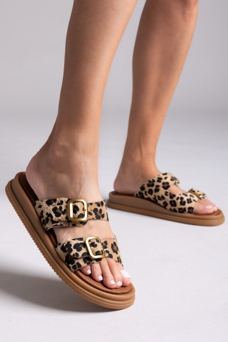 Σανδάλια flatforms ponyskin με print Estil - Leopard - thefashionproject.gr - Estil