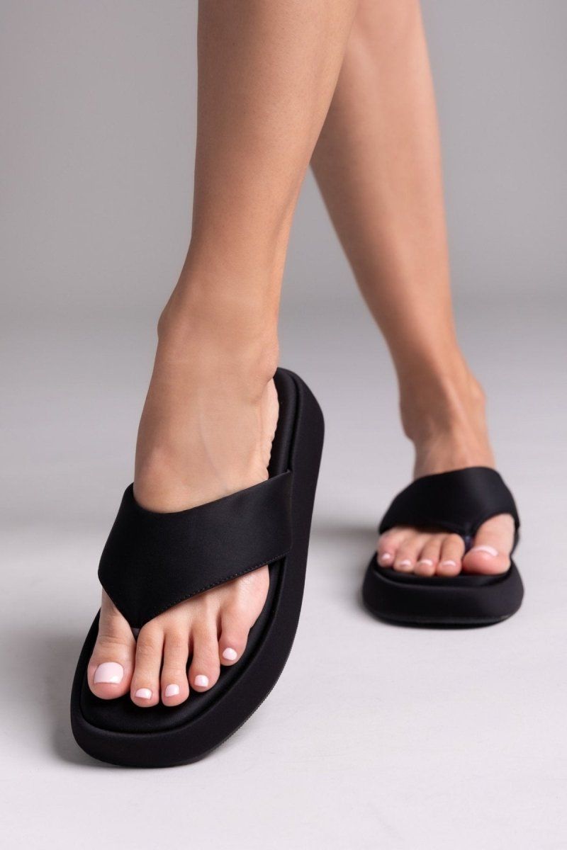 Σανδάλια flatforms υφασμάτινα - Μαύρο - thefashionproject.gr - Bellucci