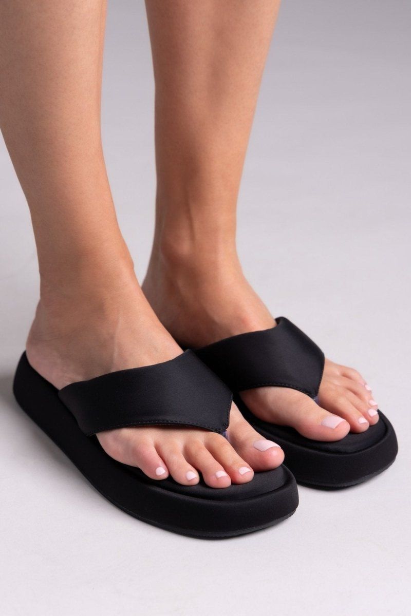 Σανδάλια flatforms υφασμάτινα - Μαύρο - thefashionproject.gr - Bellucci