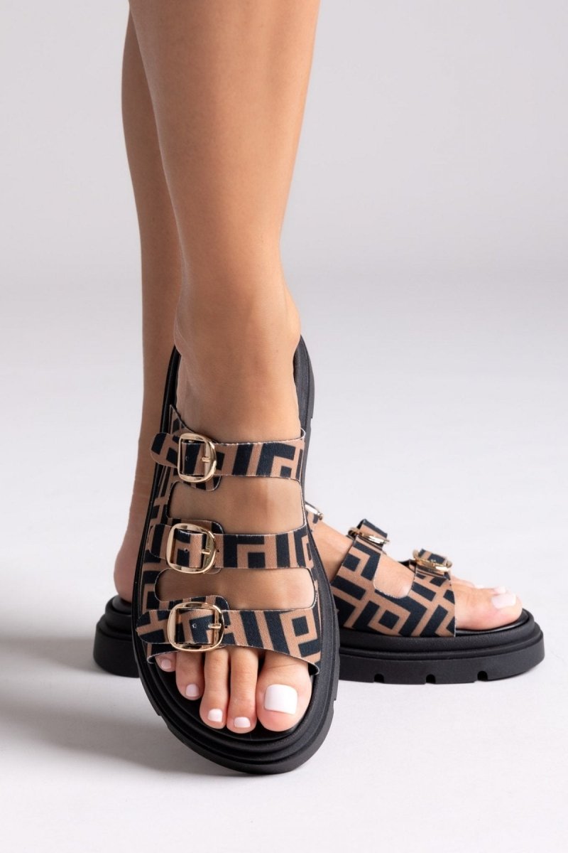 Σανδάλια flatforms υφασμάτινα με τρεις φάσες Tfp - Καφέ - thefashionproject.gr - TFP