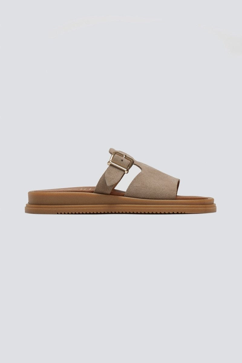 Σανδάλια καστόρινα μα φαρδιά φάσα - Τάουπε - thefashionproject.gr - Estil