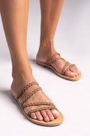 Σανδάλια καστόρινα με κοτσιδάκια Tfp - Καφέ - thefashionproject.gr - TFP