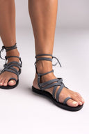 Σανδάλια καστόρινα με lace - up δέσιμο Tfp - Ανθρακί - thefashionproject.gr - TFP
