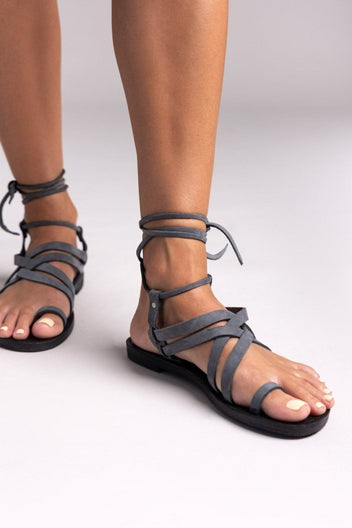 Σανδάλια καστόρινα με lace - up δέσιμο Tfp - Ανθρακί - thefashionproject.gr - TFP