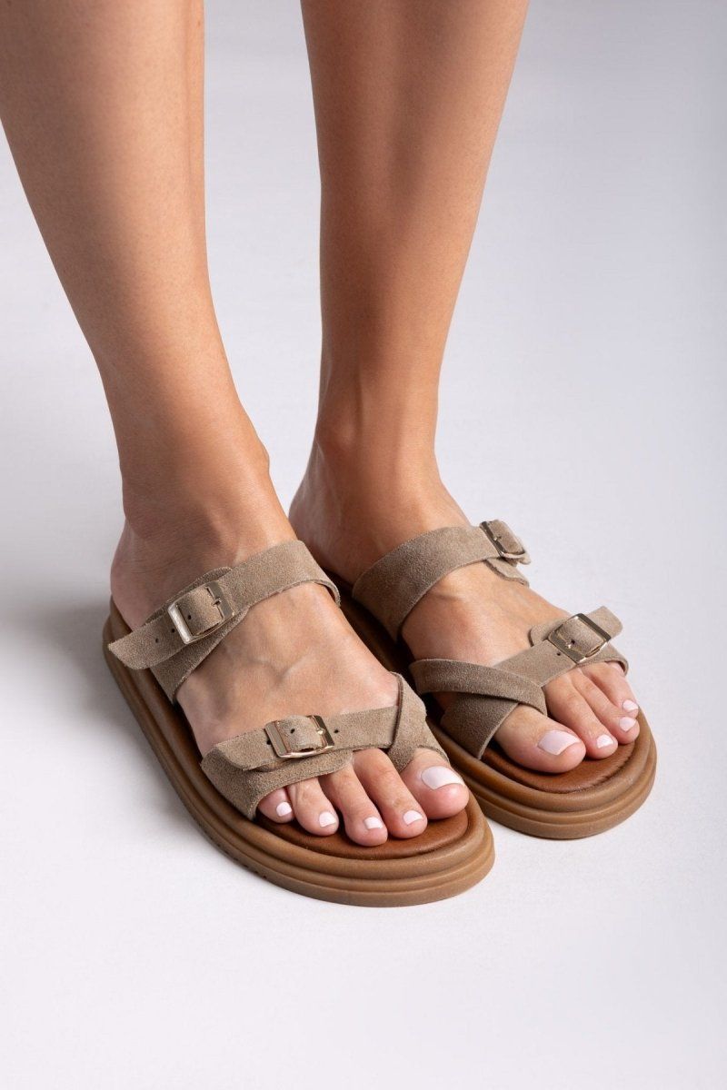 Σανδάλια καστόρινα με τοκάδες Estil - Τάουπε - thefashionproject.gr - Estil