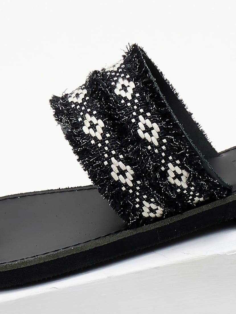 Σανδάλια με boho φάσα Estil - Μαύρο - thefashionproject.gr - Estil