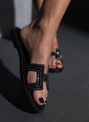 Σανδάλια με ιδιαίτερη φάσα με στρας Estil