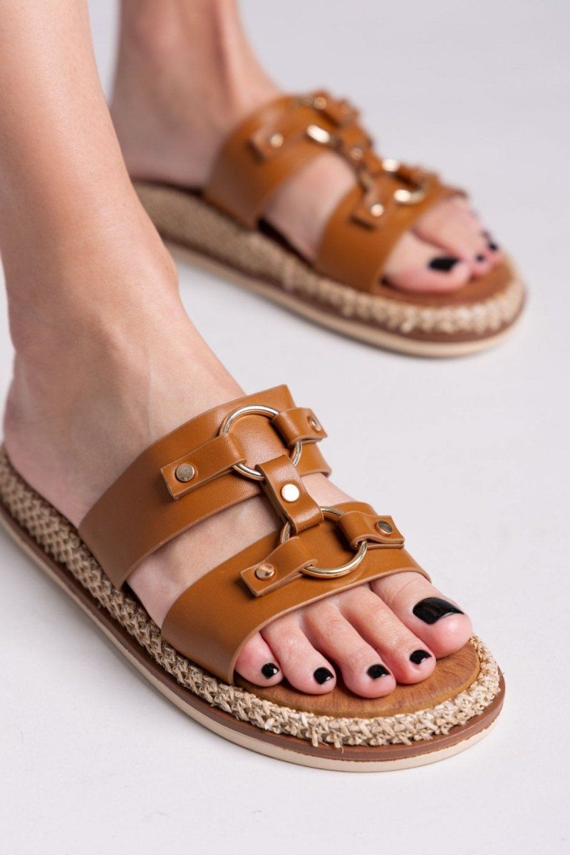 Σανδάλια με κρίκους ERYNN - Κάμελ - thefashionproject.gr - ERYNN