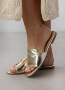 Σανδάλια με μεταλλικά charms ERYNN - Χρυσό - thefashionproject.gr - ERYNN