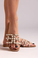 Σανδάλια με πέρλες ERYNN - Τάουπε - thefashionproject.gr - ERYNN