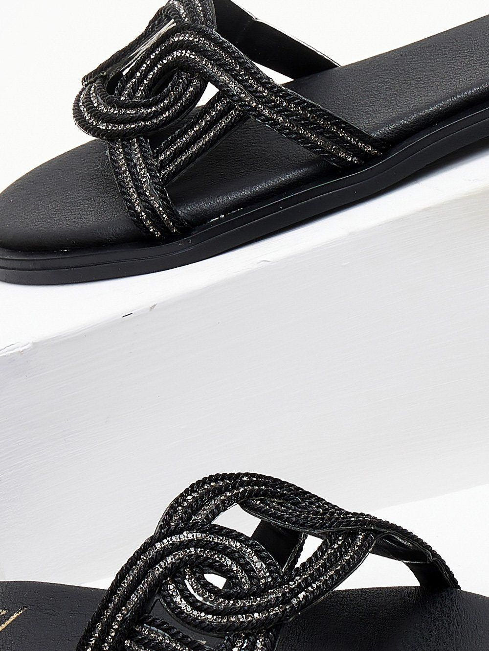 Σανδάλια με πλεκτή φάσα και στρας Estil - Μαύρο - thefashionproject.gr - Estil