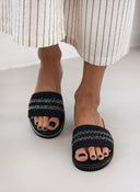Σανδάλια με πλεκτή ψάθινη φάσα Estil - Μαύρο - thefashionproject.gr - Estil