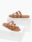 Σανδάλια με τρουκς Estil