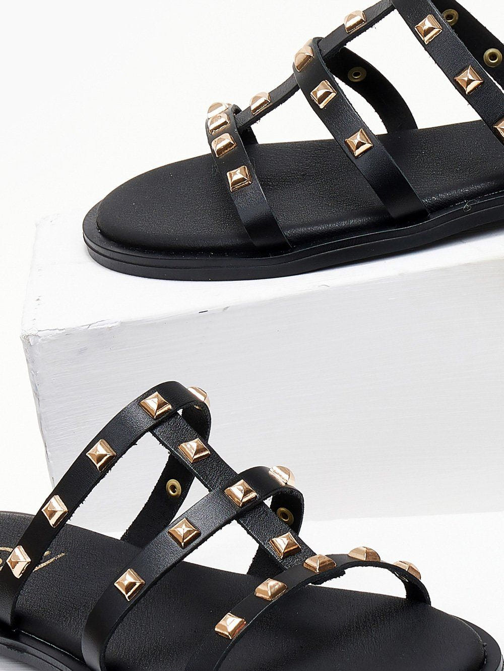 Σανδάλια με τρουκς Estil - Μαύρο - thefashionproject.gr - Estil