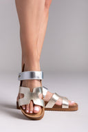 Σανδάλια με velcro Xti 144124 - Χρυσό - thefashionproject.gr - Xti Footwear