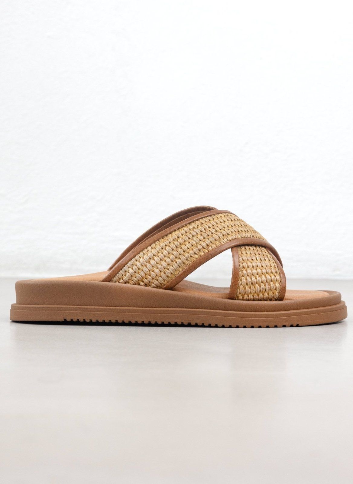 Σανδάλια με χιαστί ψάθινη φάσα Estil - Ταμπά - thefashionproject.gr - Estil
