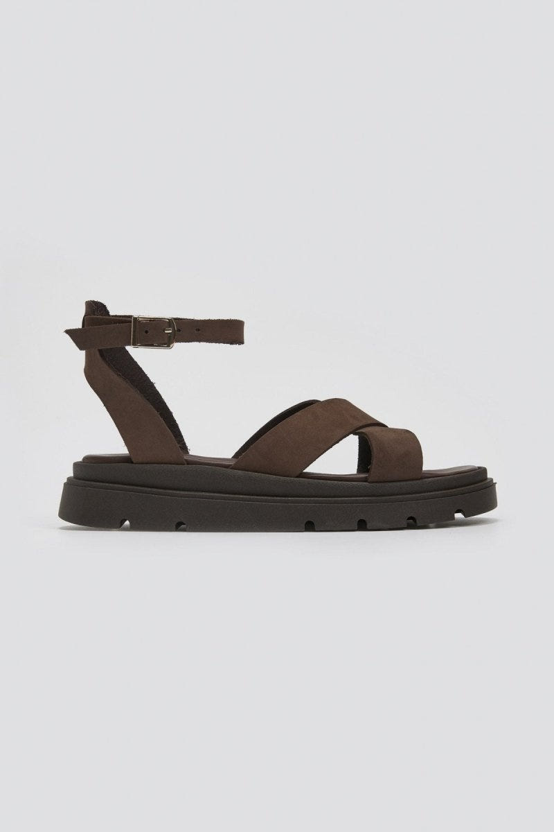 Σανδάλια nubuck δερμάτινα με μπαρέτα - Καφέ - thefashionproject.gr - TFP