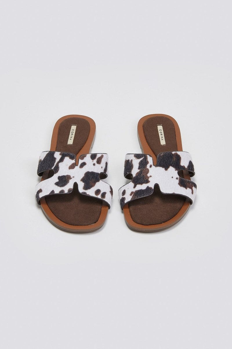 Σανδάλια ponyskin με print Corina - Καφέ - thefashionproject.gr - CORINA