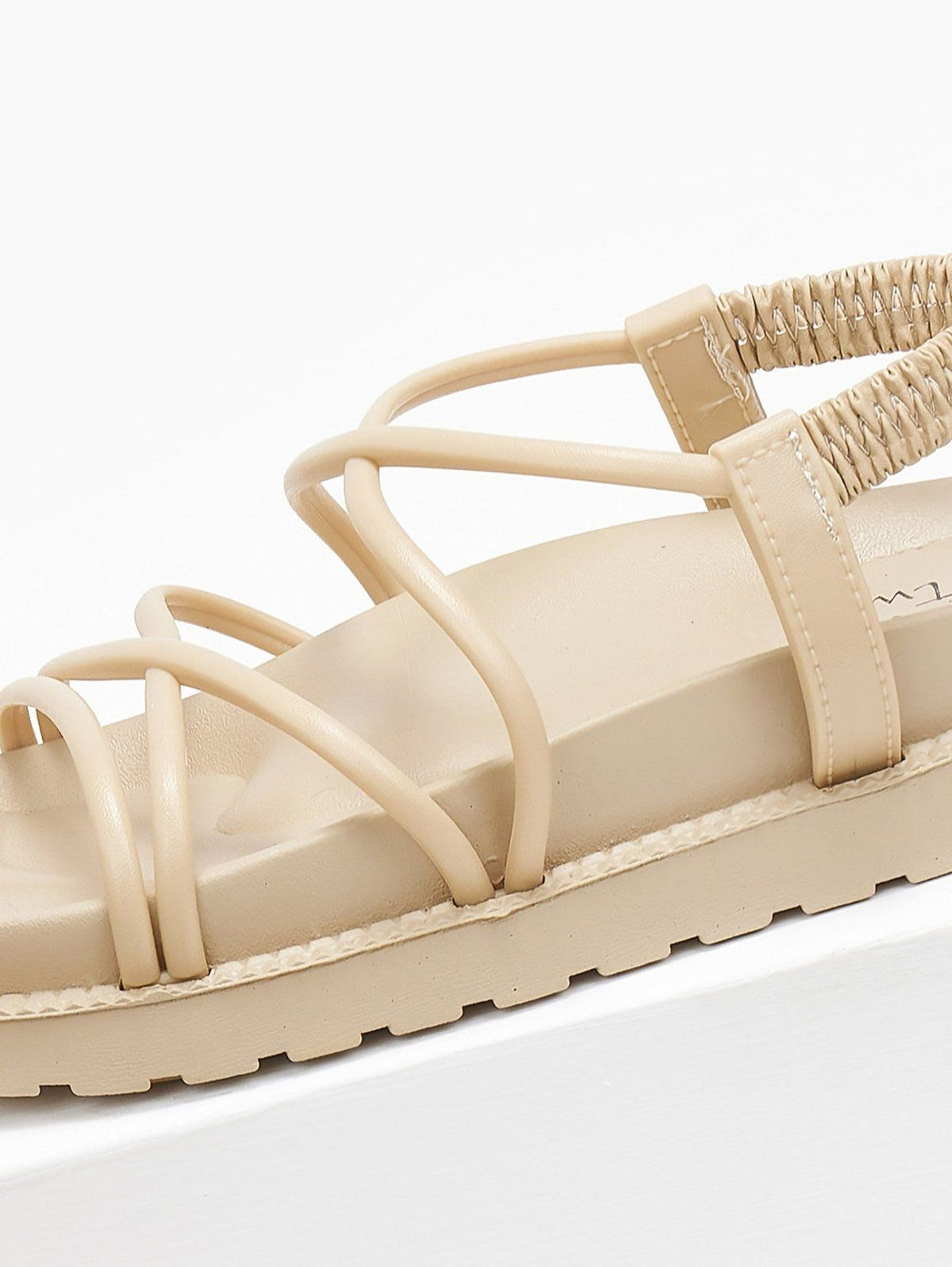 Σανδάλια sporty με λεπτά λουράκια - Μπεζ - thefashionproject.gr - The Fashion Project