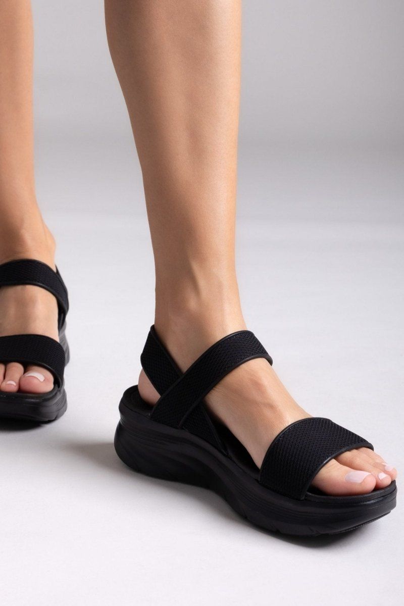 Σανδάλια sporty με velcro - Μαύρο - thefashionproject.gr - La Coquette