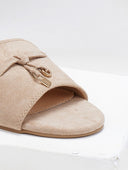 Σανδάλια suede με μεταλλικά charms ERYNN - Τάουπε - thefashionproject.gr - ERYNN