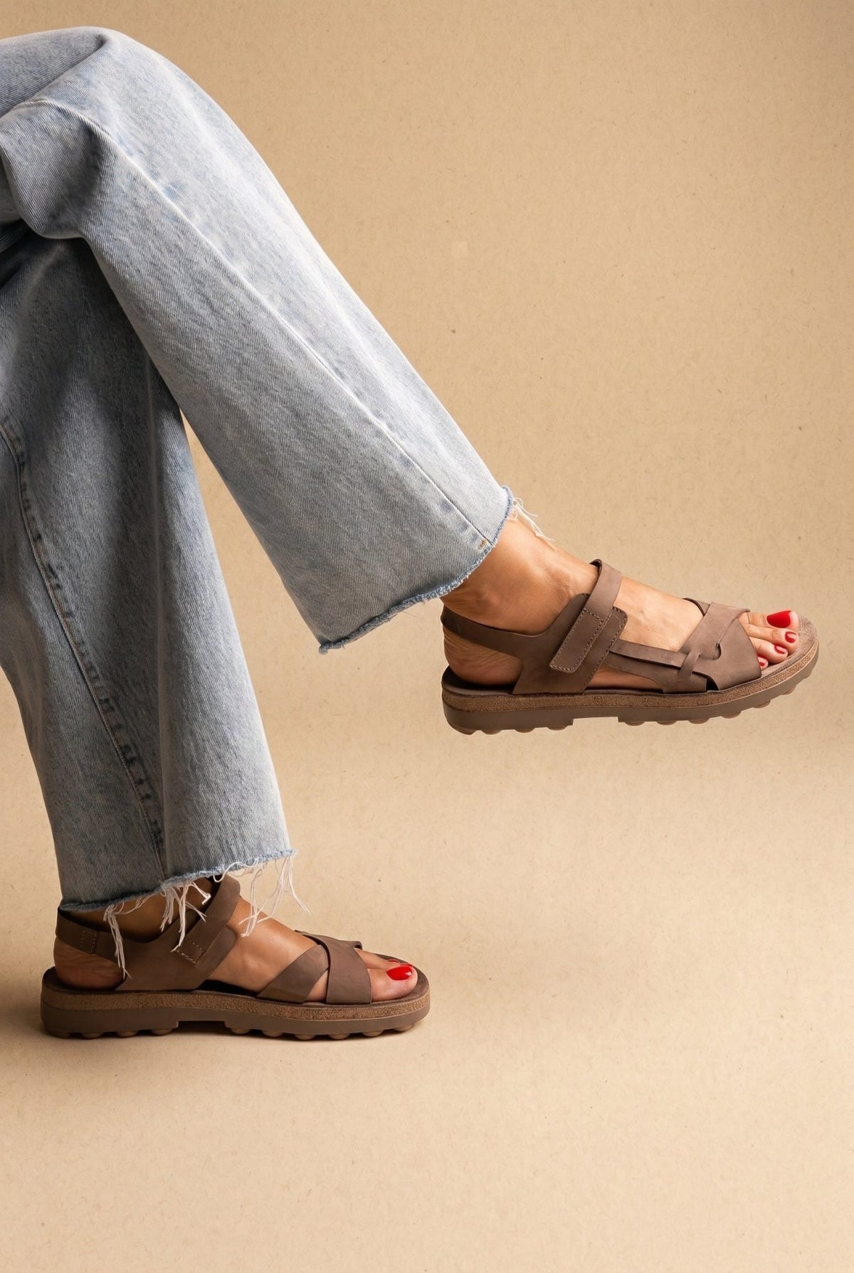 FANTASY SANDALS - Sandals Velcro Anatomic Footbed - Taupe Suede