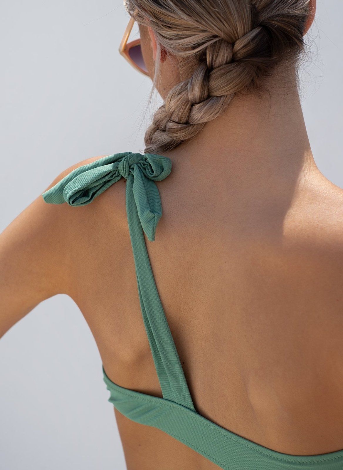 Σετ ριπ bikini με έναν ώμο - Πράσινο - thefashionproject.gr - The Fashion Project