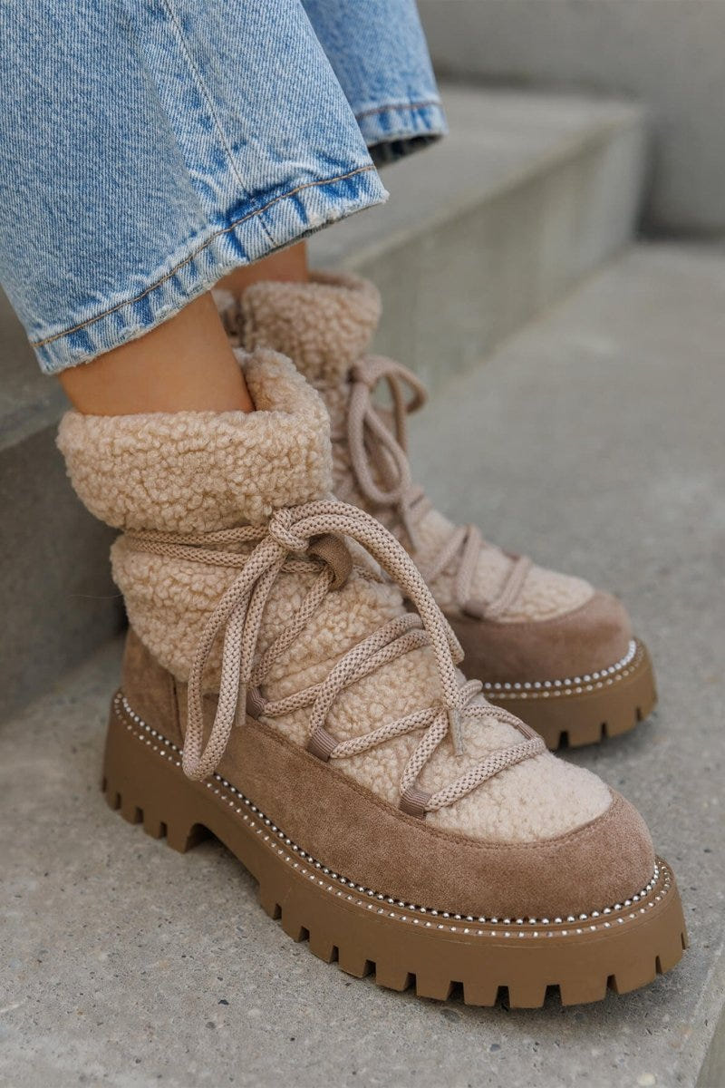 Shearling Lined Winter Boots - Taupe Suede - thefashionproject.gr - MARQUIIZ