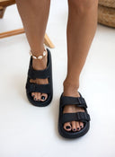 Slides ελαφριά με φάσες - Μαύρο - thefashionproject.gr - The Fashion Project