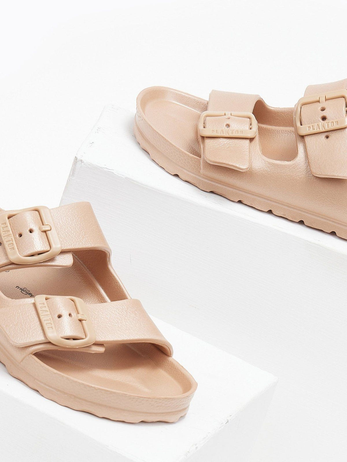 Slides με ανατομικό πάτο Plakton 760010 - Σομόν - thefashionproject.gr - Plakton
