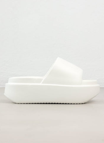 Slides με φαρδιά φάσα - Λευκό - thefashionproject.gr - The Fashion Project