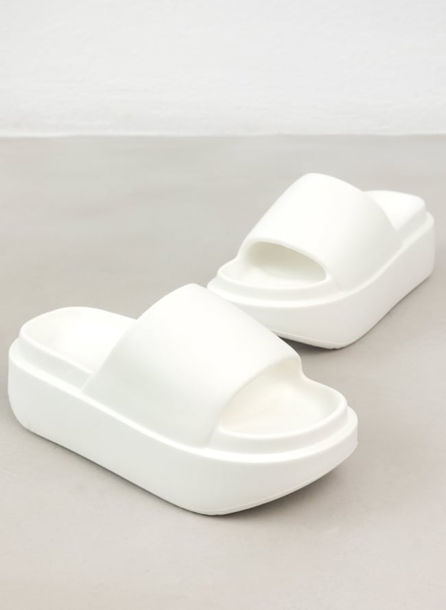 Slides με φαρδιά φάσα - Λευκό - thefashionproject.gr - The Fashion Project