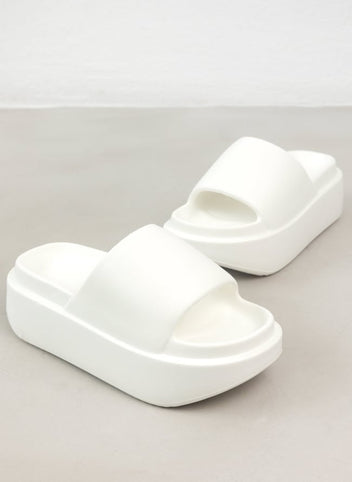 Slides με φαρδιά φάσα - Λευκό - thefashionproject.gr - The Fashion Project