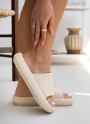 Slides με φαρδιά φάσα - Μπεζ - thefashionproject.gr - The Fashion Project