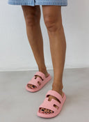 Slides με φάσα και ανατομικό σχήμα στον πάτο - Ροζ - thefashionproject.gr - The Fashion Project
