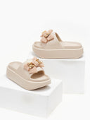 Slides με φιόγκο και μεταλλικό charm - Nude - thefashionproject.gr - The Fashion Project