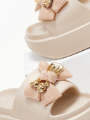Slides με φιόγκο και μεταλλικό charm - Nude - thefashionproject.gr - The Fashion Project