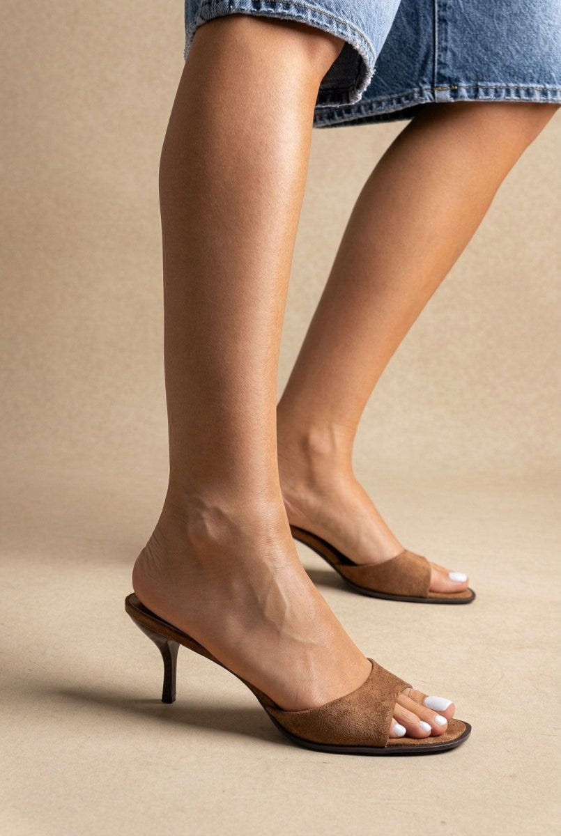 Stephan - Slim Heel Mules Toe Strap - Mocha Suede