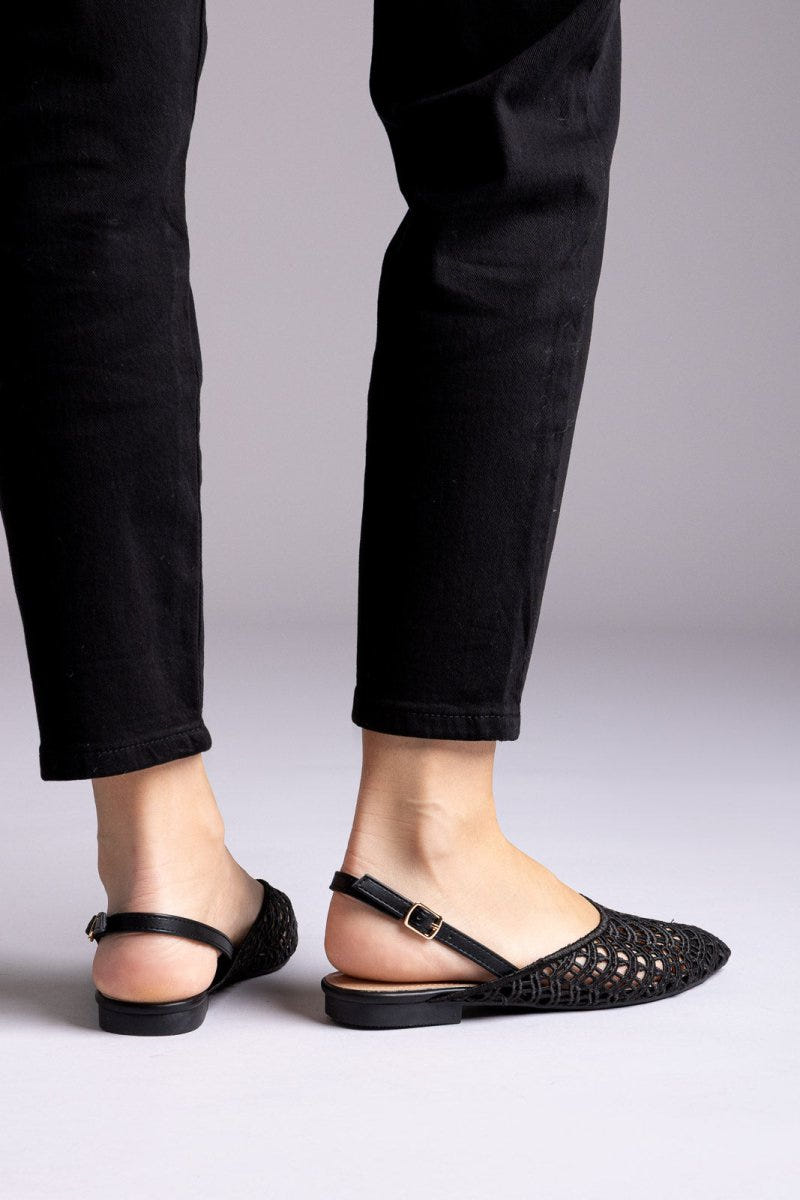 ERYNN - Slingback Ballet Flats - Black Matte