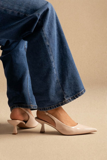 Ideal shoes - Slingback Pumps - Beige Patent