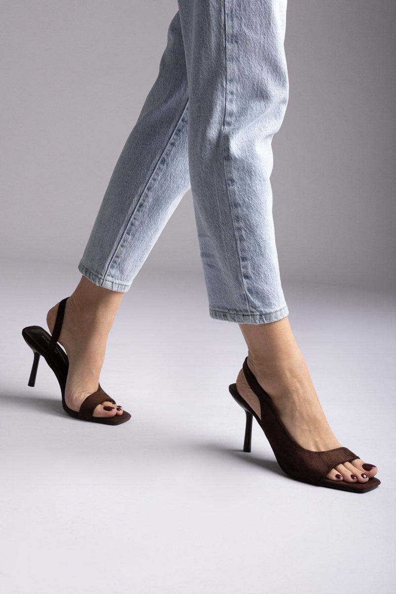 Ideal shoes - Slingback Stiletto Sandals - Brown Suede