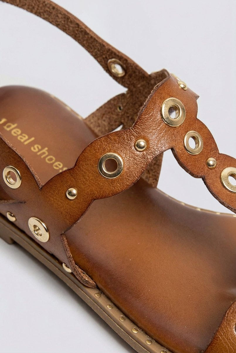 Ideal shoes - Slingback T Strap Sandals - Tan Matte