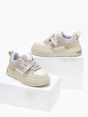Sneakers chunky με φαρδιά κορδόνια - Μπεζ - thefashionproject.gr - MARQUIIZ