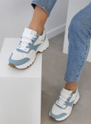 Sneakers chunky με κομμάτια σε συνδυασμούς υλικών ERYNN - Μπλε jean - thefashionproject.gr - ERYNN