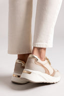 Sneakers chunky σε συνδυασμό υλικών Xti 143896 - Μπεζ - thefashionproject.gr - Xti Footwear