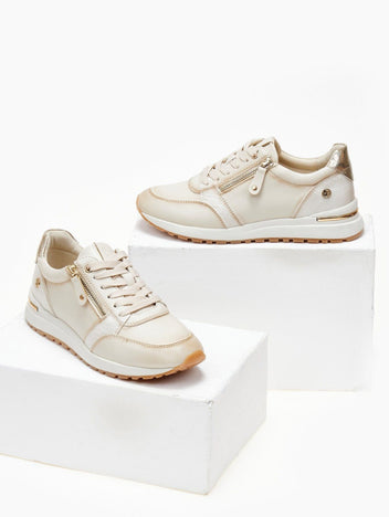 Sneakers με ανάγλυφο pattern Xti 143202 - Μπεζ - thefashionproject.gr - Xti Footwear